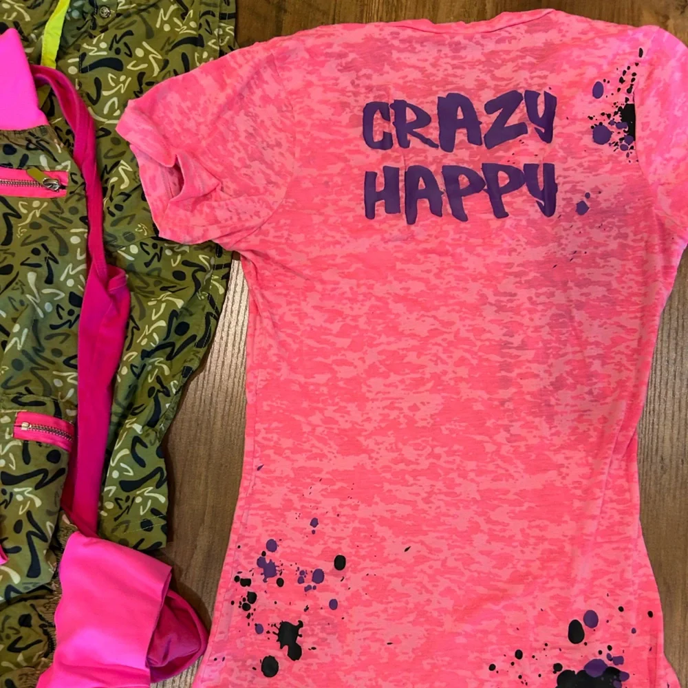 Zumba Fitness Pink Tank, camo cropped pant, camo shorts, light cardigan, fun top - Picture 4 of 14